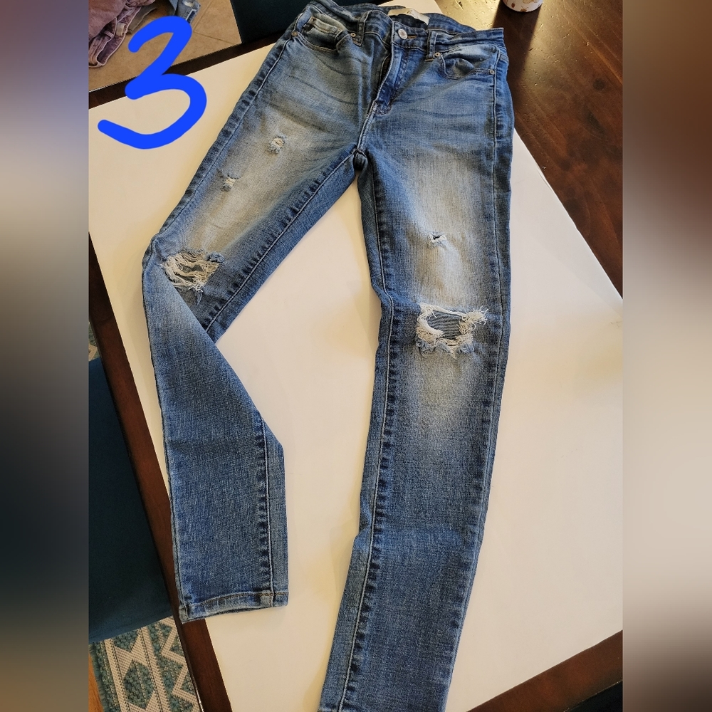 Kancan distressed skinny jeans size 26 cotton blend